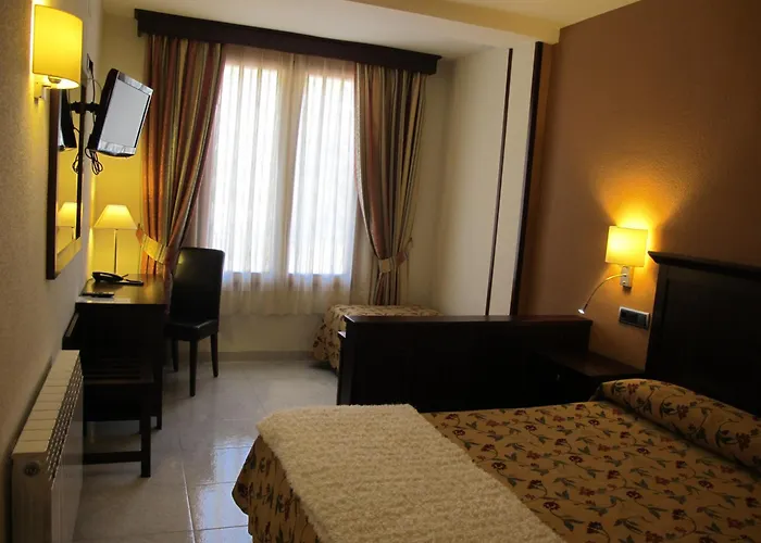 Hotel Turmo